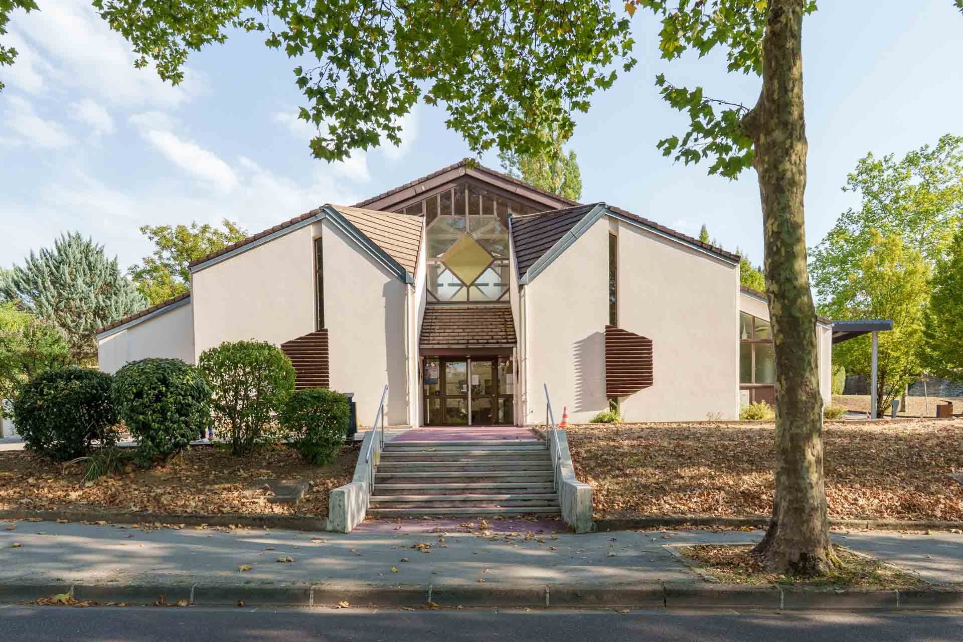 Façade du crématorium de Lons le Saunier